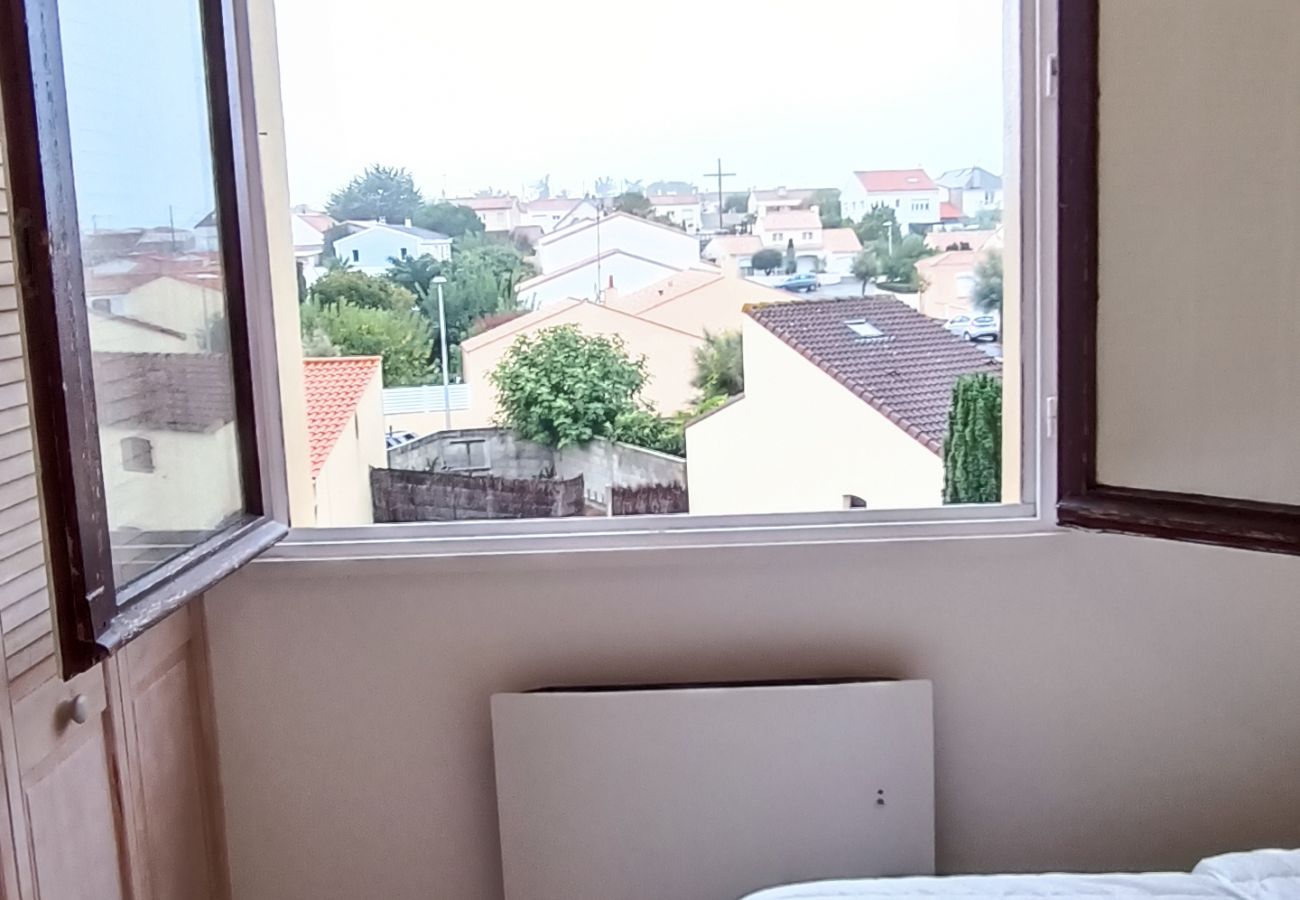 Apartment in Les Sables-d´Olonne - MER - Agréable appartement-place de parking privée