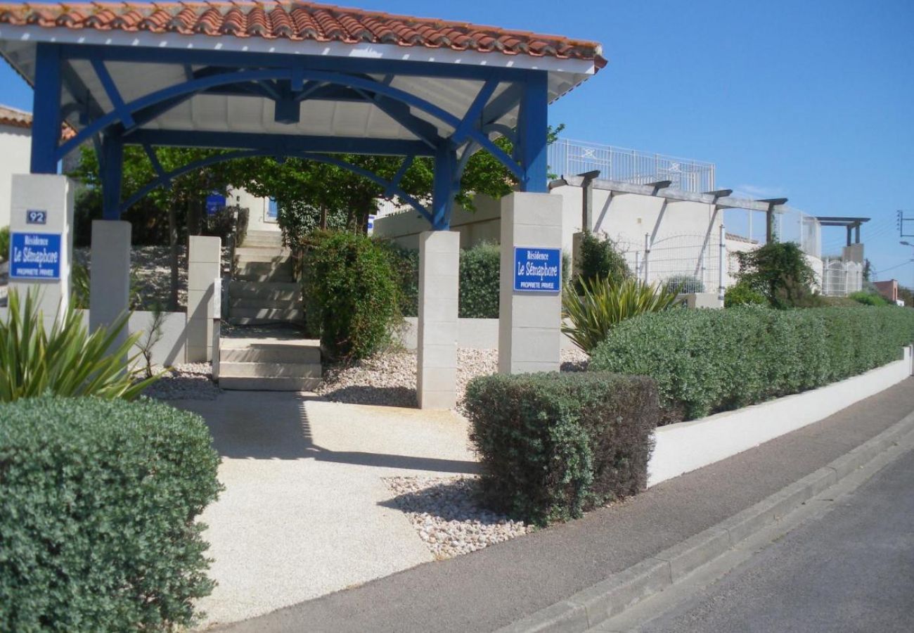 Apartment in Les Sables-d´Olonne - Sémaphore Plat - Maisonnette -résidence - piscine