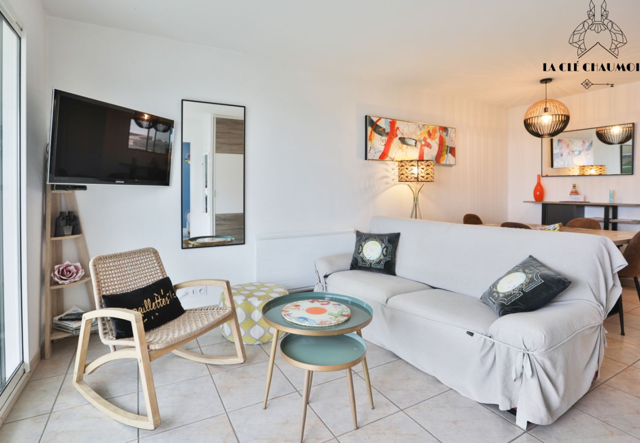 Apartment in Les Sables-d´Olonne - T2 3★ avec Balcon & Parking – vue d’exception ! 