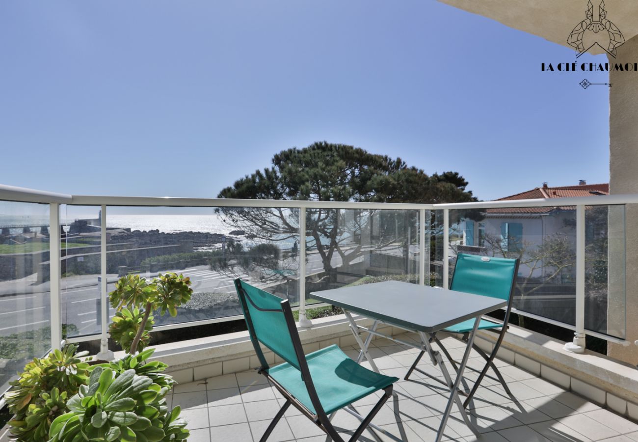Apartment in Les Sables-d´Olonne - T2 3★ avec Balcon & Parking – vue d’exception ! 