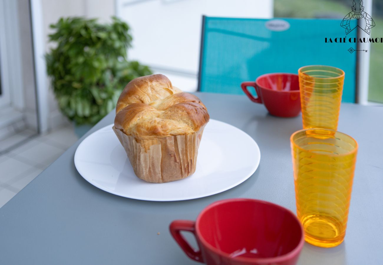 Apartment in Les Sables-d´Olonne - T2 3★ avec Balcon & Parking – vue d’exception ! 