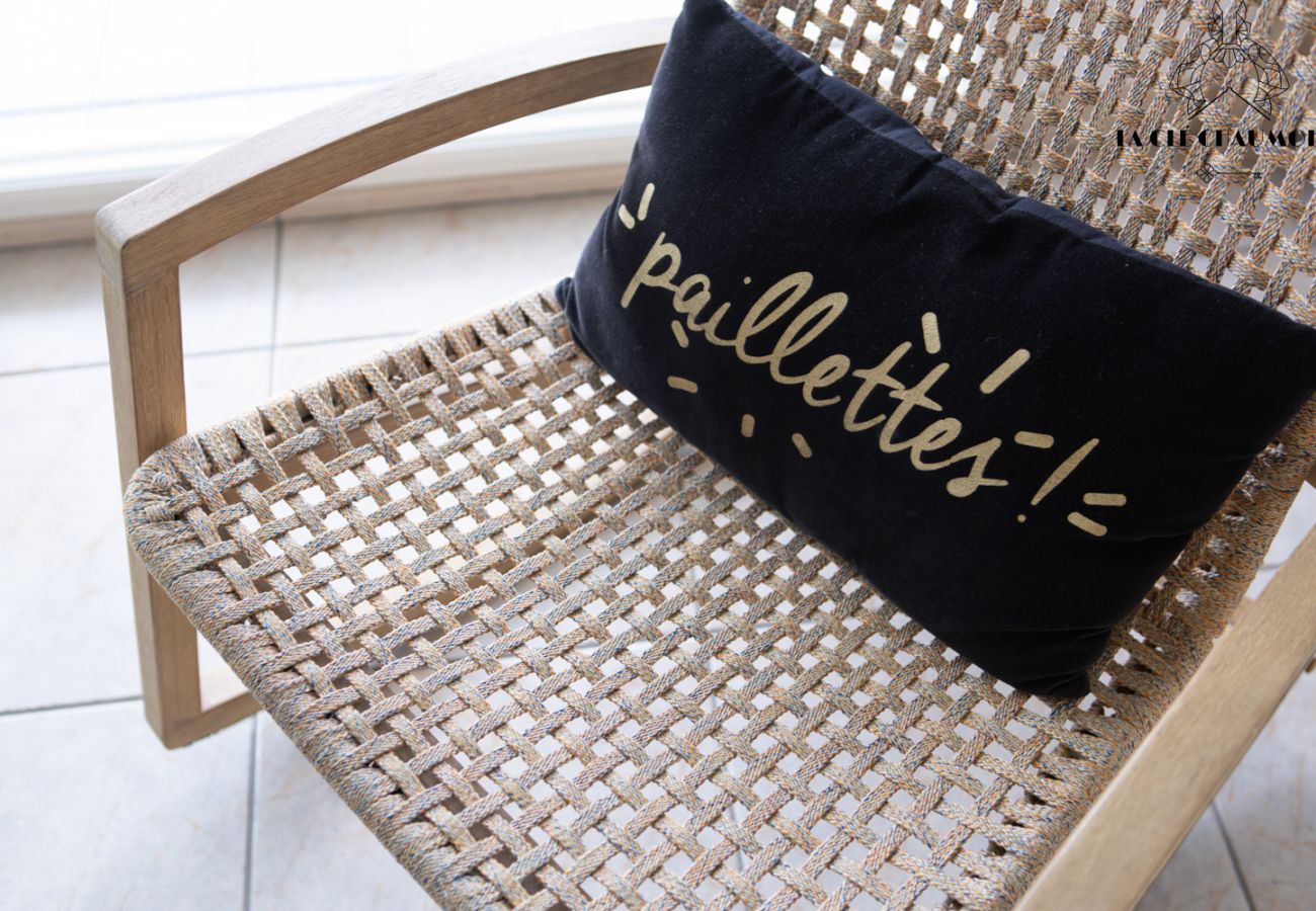 Apartment in Les Sables-d´Olonne - T2 3★ avec Balcon & Parking – vue d’exception ! 