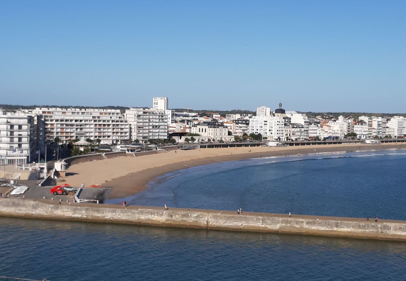 Apartment in Les Sables-d´Olonne - Valparaiso-Vue Mer-2 ch-Garage-Sables d'olonne