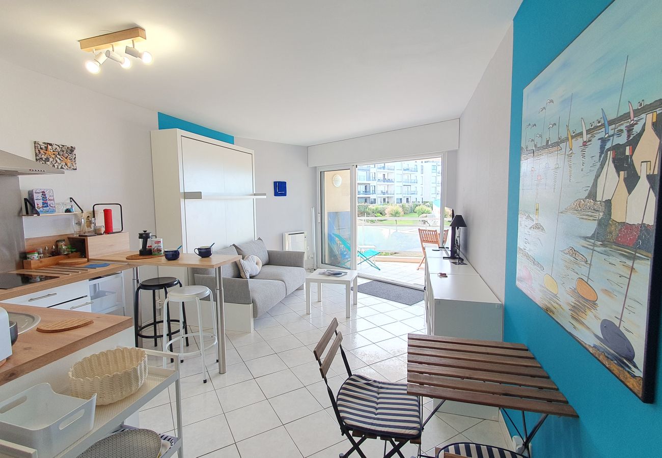 Studio in Les Sables-d´Olonne - Grand Bleu-Studio vue sur mer - piscine