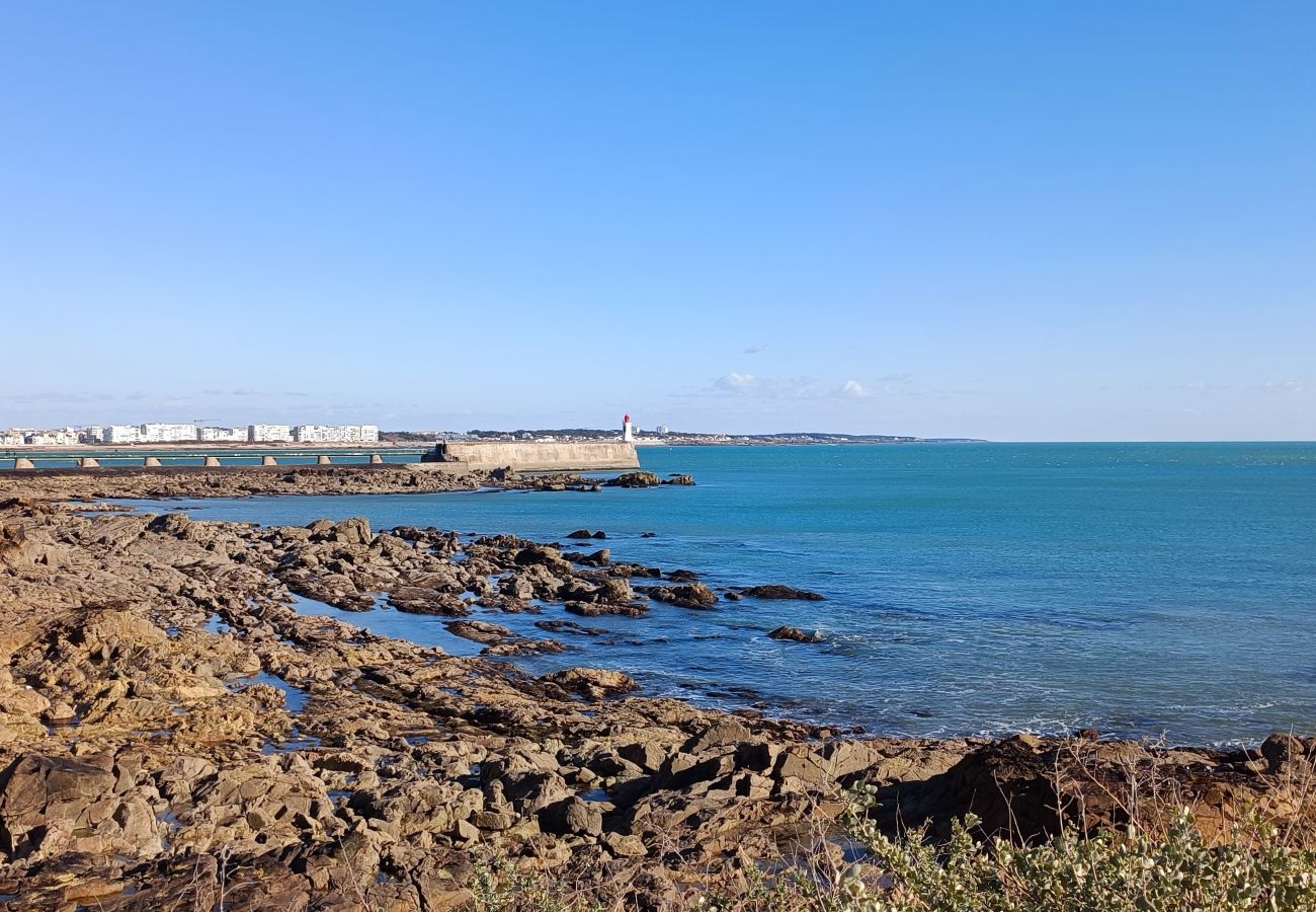 Studio in Les Sables-d´Olonne - Grand Bleu-Studio vue sur mer - piscine