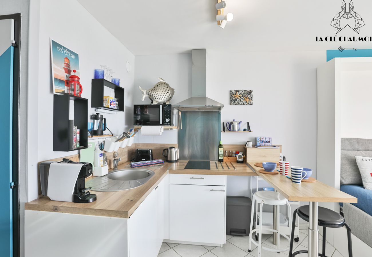 Studio in Les Sables-d´Olonne - Superbe studio vue mer + piscine chauffée