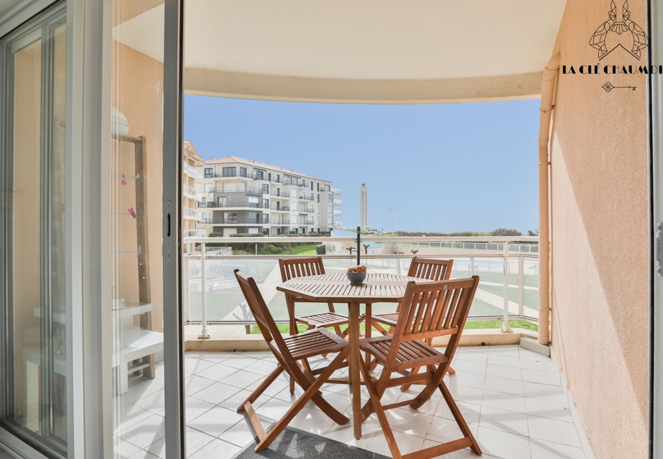 Studio in Les Sables-d´Olonne - Superbe studio vue mer + piscine chauffée