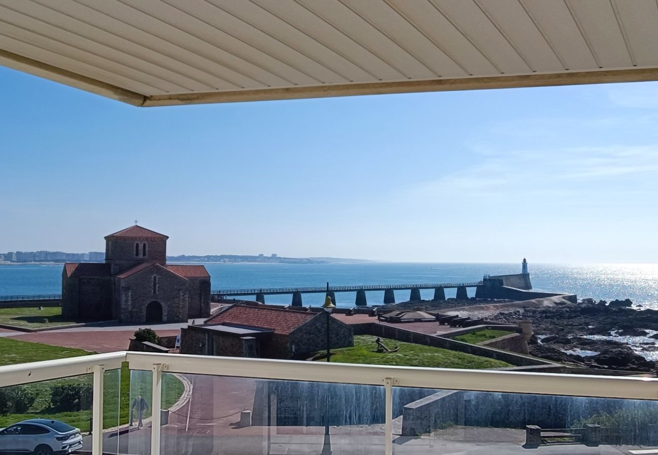 Apartment in Les Sables-d´Olonne - Ancora3- Appartement vue mer + place de parking