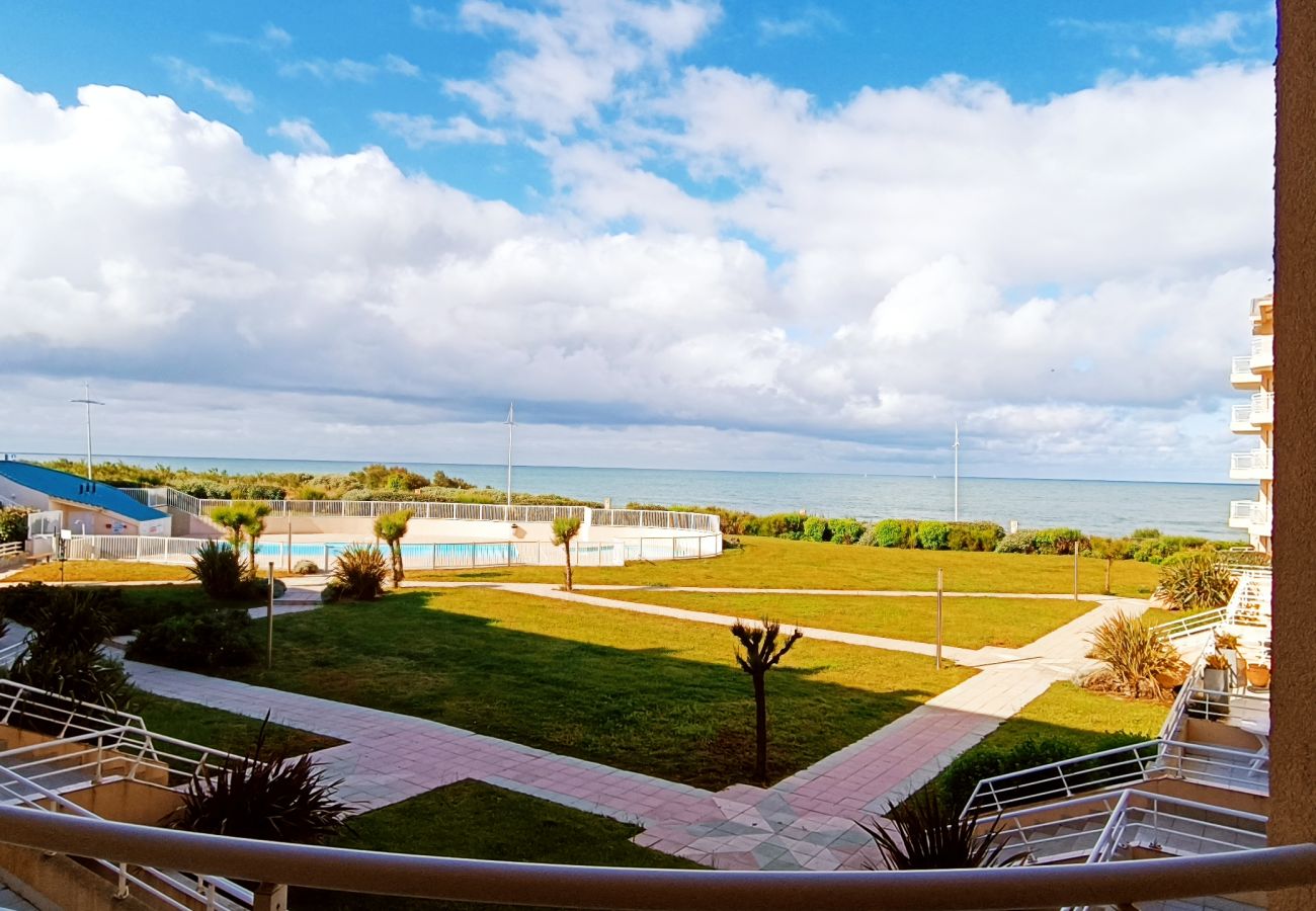 Apartment in Les Sables-d´Olonne - Grand Bleu 2 - Agréable appartement vue mer - pisc