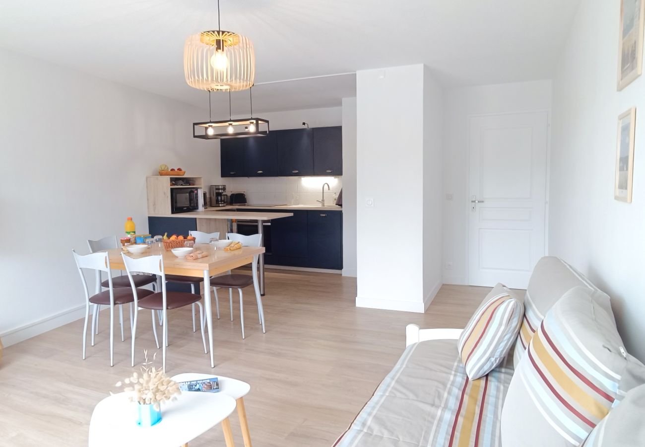 Apartment in Les Sables-d´Olonne - Thalassa II- Appartement avec parking privé et pis