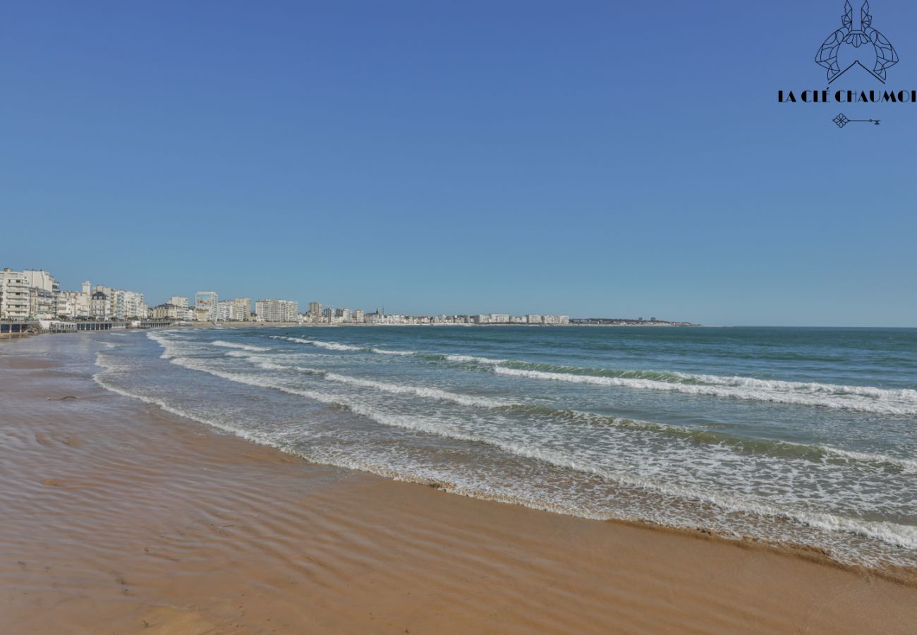 Apartment in Les Sables-d´Olonne - Appartement vue CHENAL I Les Sables I parking