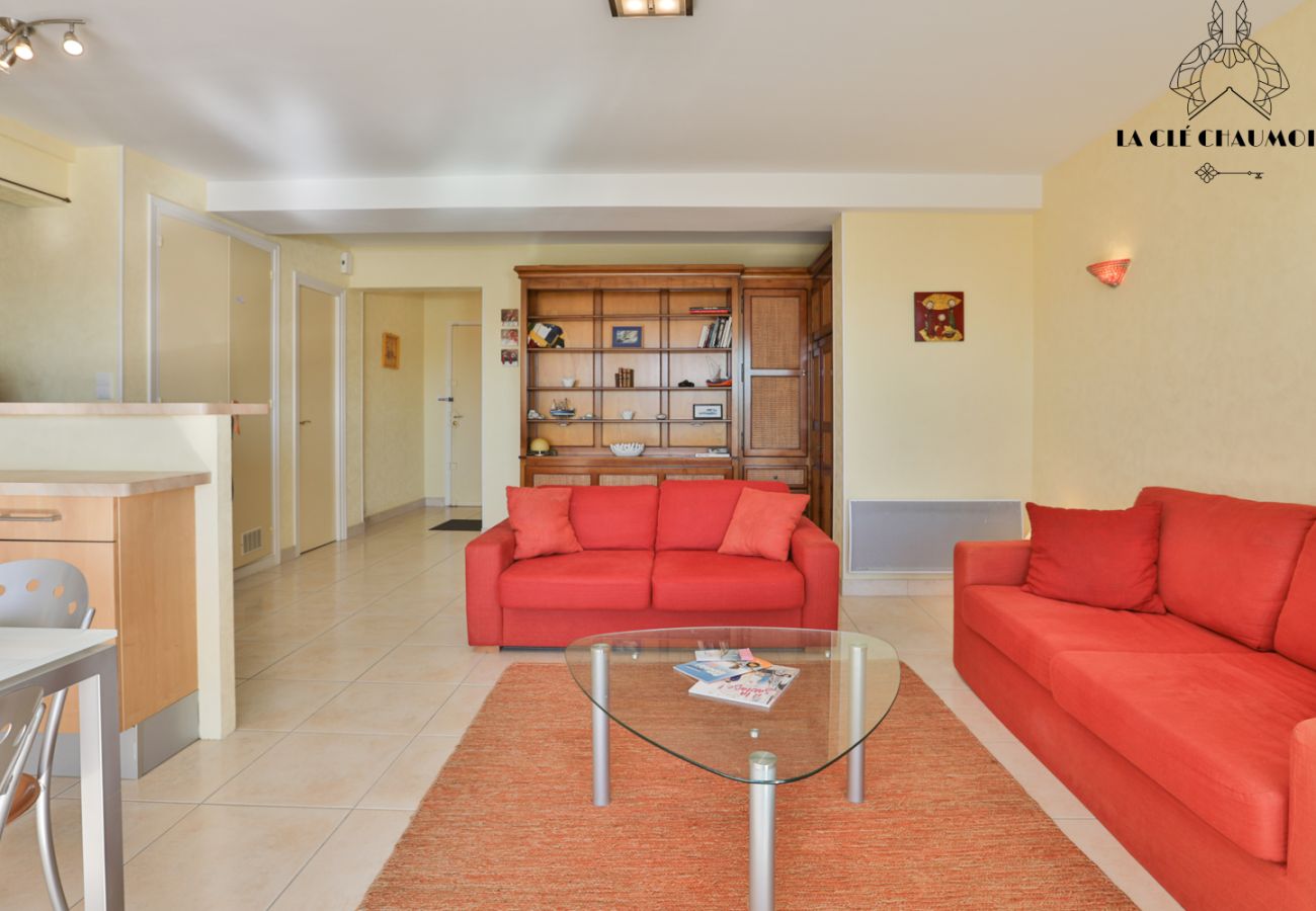 Apartment in Les Sables-d´Olonne - Appartement vue CHENAL I Les Sables I parking