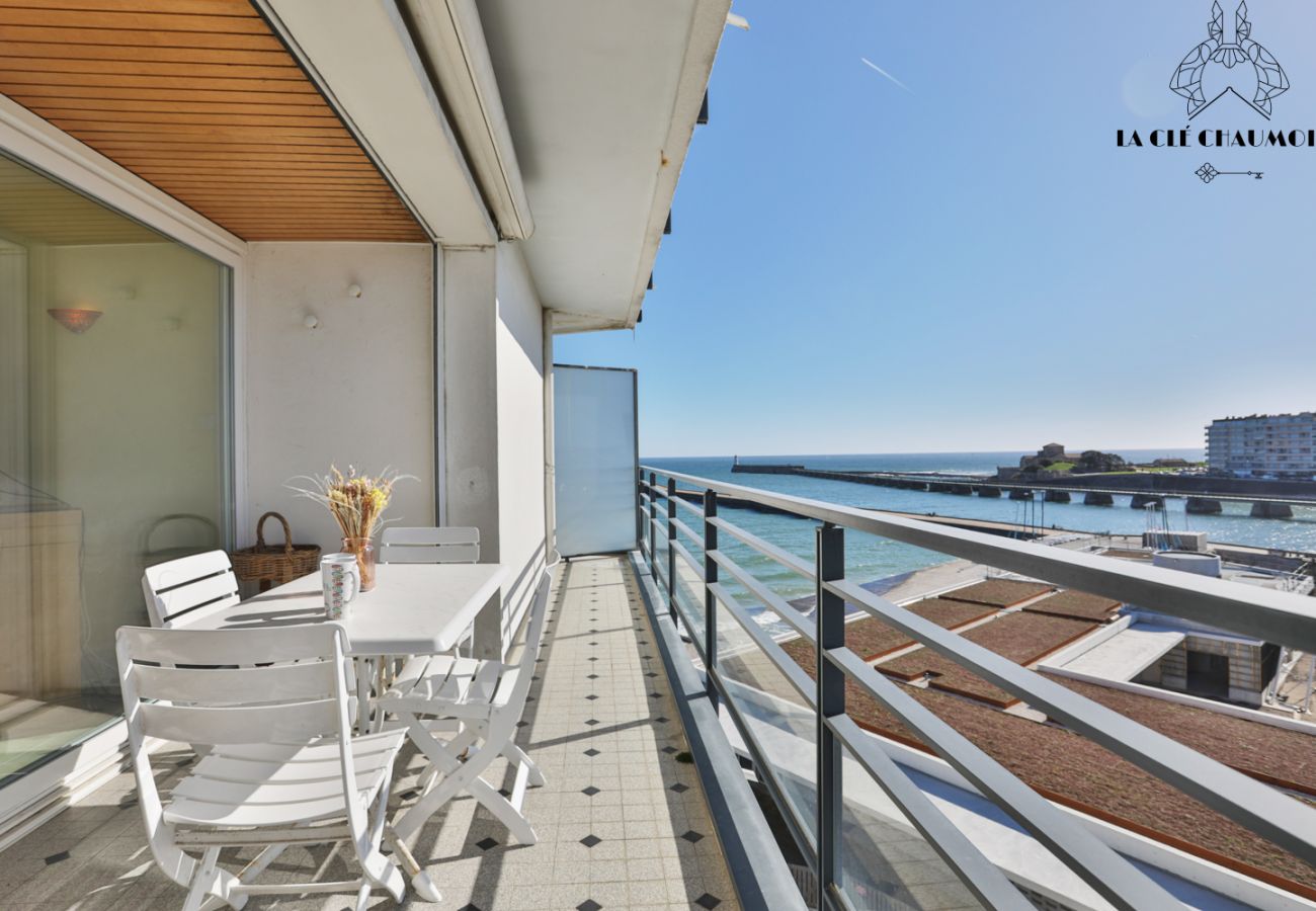 Apartment in Les Sables-d´Olonne - Appartement vue CHENAL I Les Sables I parking