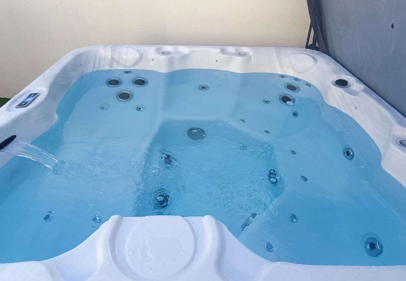 House in Les Sables-d´Olonne - Héron- Maison avec jacuzzi privatif 4pers