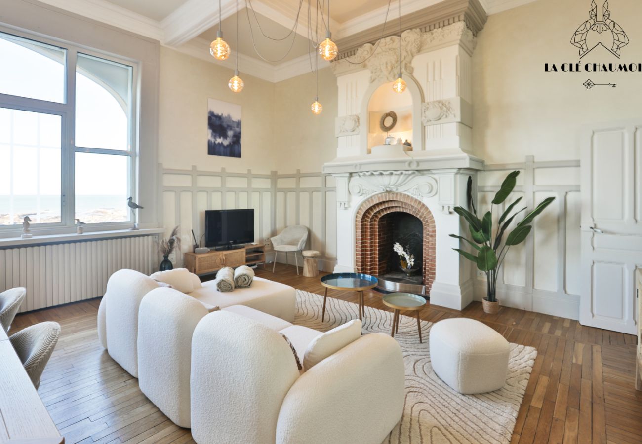 Villa in Les Sables-d´Olonne - Villa historique face mer – Luxe & Tranquillité