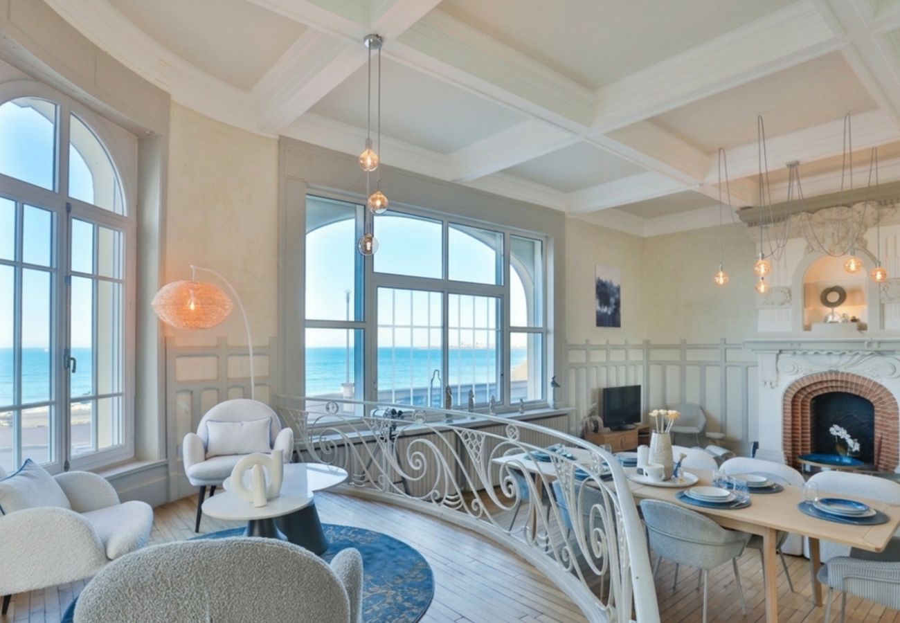 Villa in Les Sables-d´Olonne - Villa historique face mer – Luxe & Tranquillité