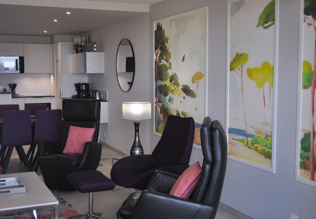Apartment in Les Sables-d´Olonne - Ancora5-Appartement Vue Mer Panoramique et Balcon