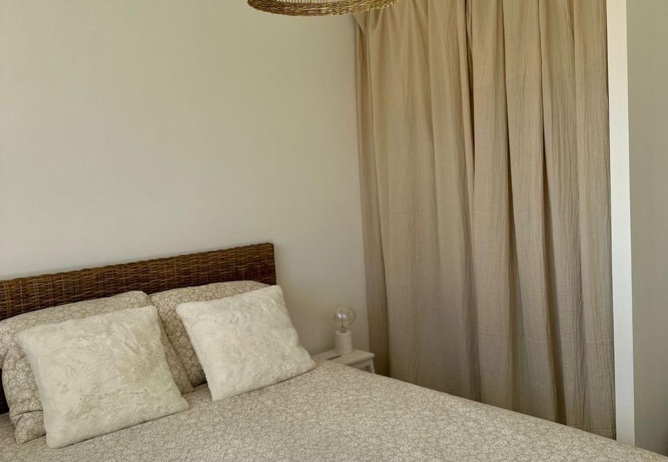 House in Le Bernard - La Villa Bohème 4⭐| Piscine chauffée & Pétanque | Proche O'Gliss