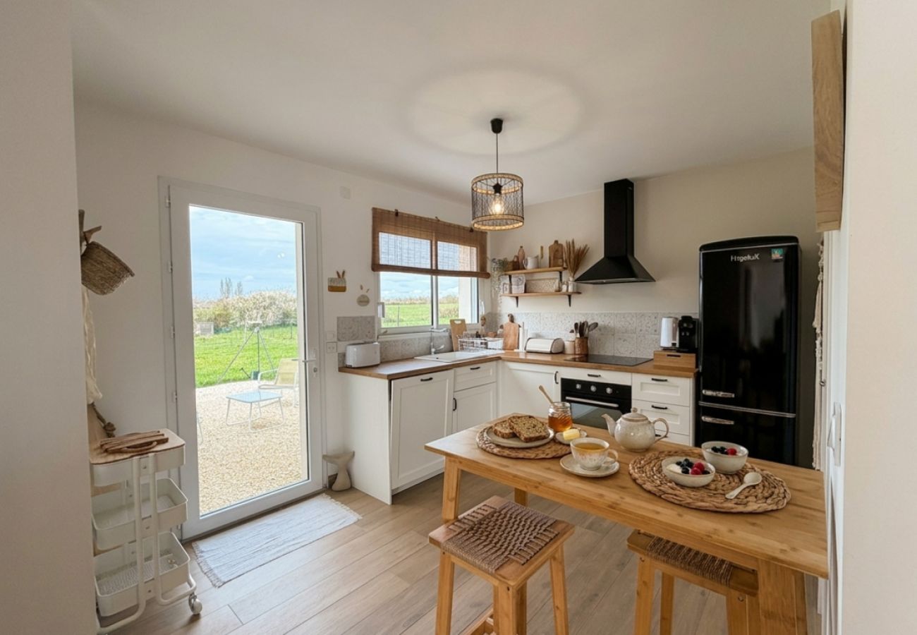 House in Le Bernard - La Villa Bohème 4⭐| Piscine chauffée & Pétanque | Proche O'Gliss