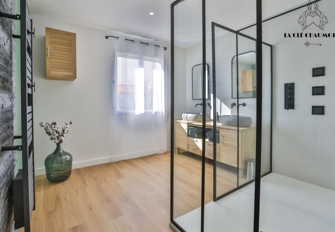 Terraced House in Les Sables-d´Olonne - Escale Zen : Havre de paix, jardin secret et clim au centre