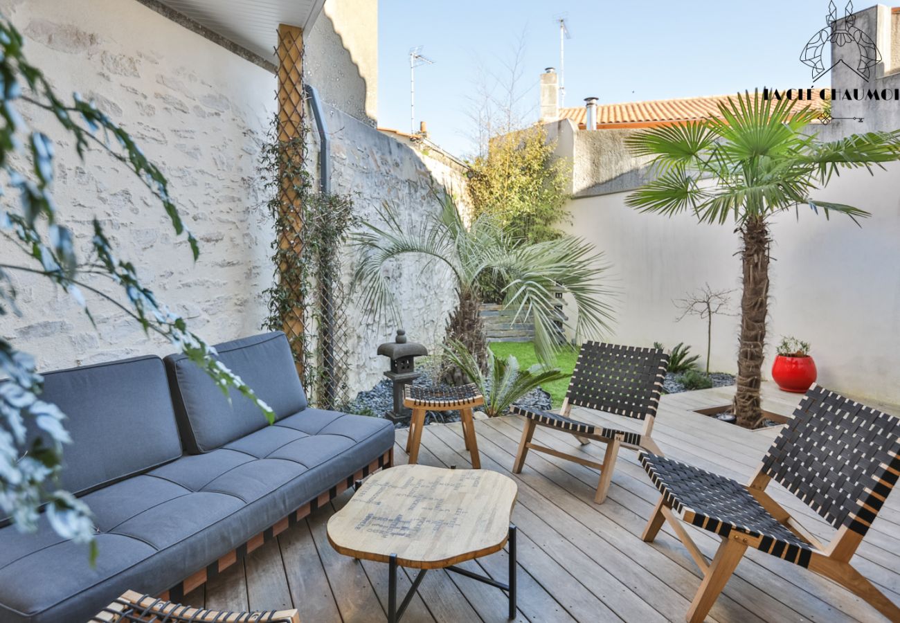 Terraced House in Les Sables-d´Olonne - Escale Zen : Havre de paix, jardin secret et clim au centre