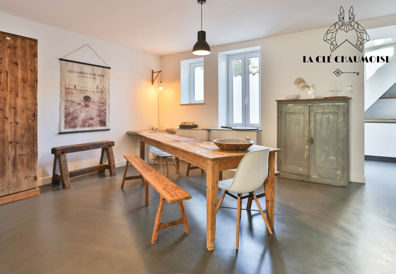 House in Les Sables-d´Olonne - ✨ Villa Joséphine – Maison de caractère, centre-ville, 9 pers, parking