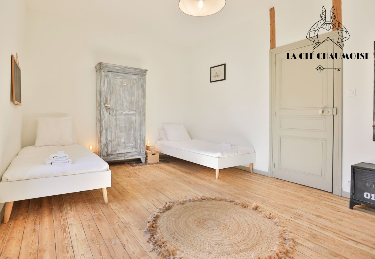 House in Les Sables-d´Olonne - ✨ Villa Joséphine – Maison de caractère, centre-ville, 9 pers, parking