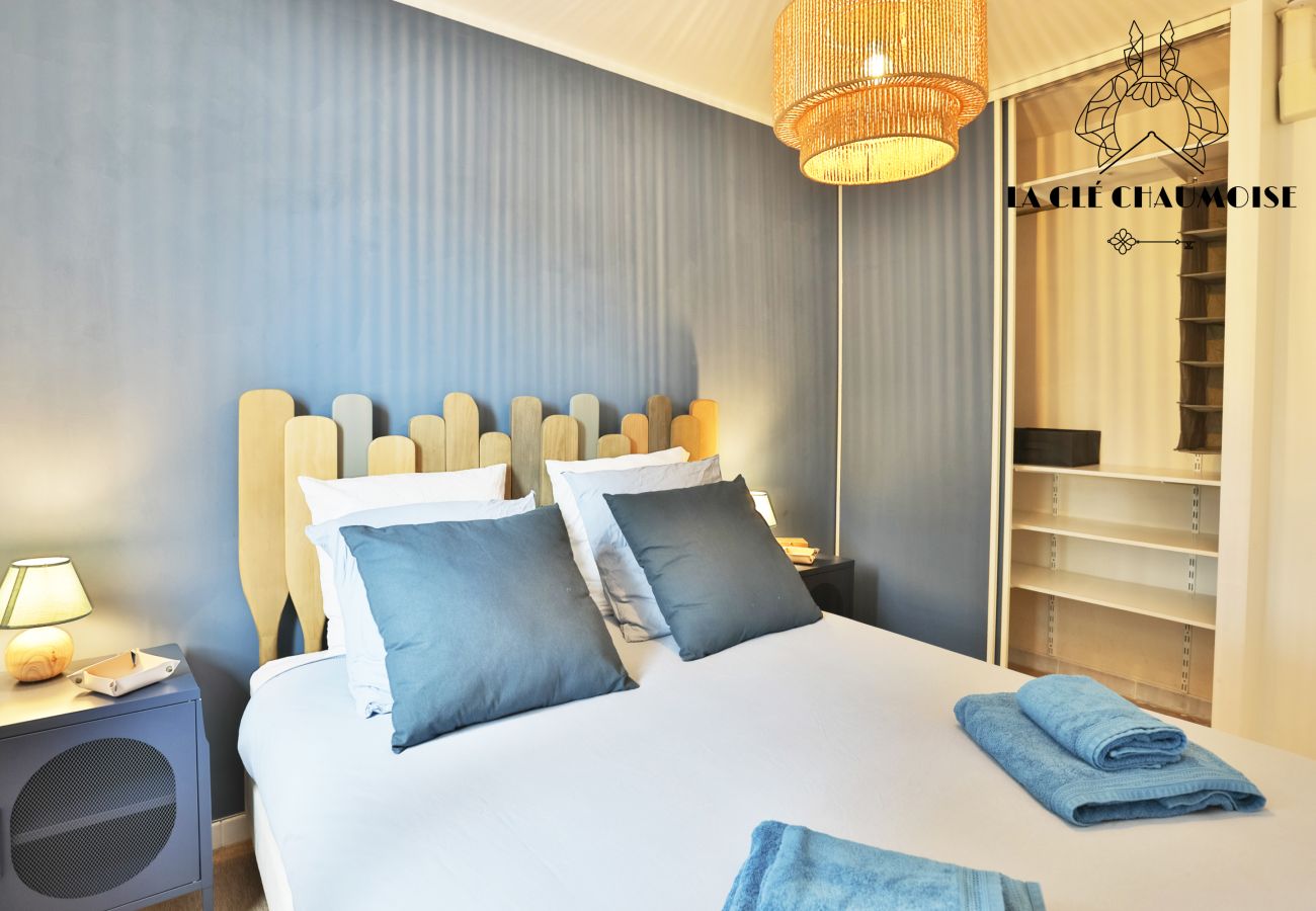 Villa in Jard-sur-Mer - Villa O'Jard - Piscine intérieure - Prox Plage