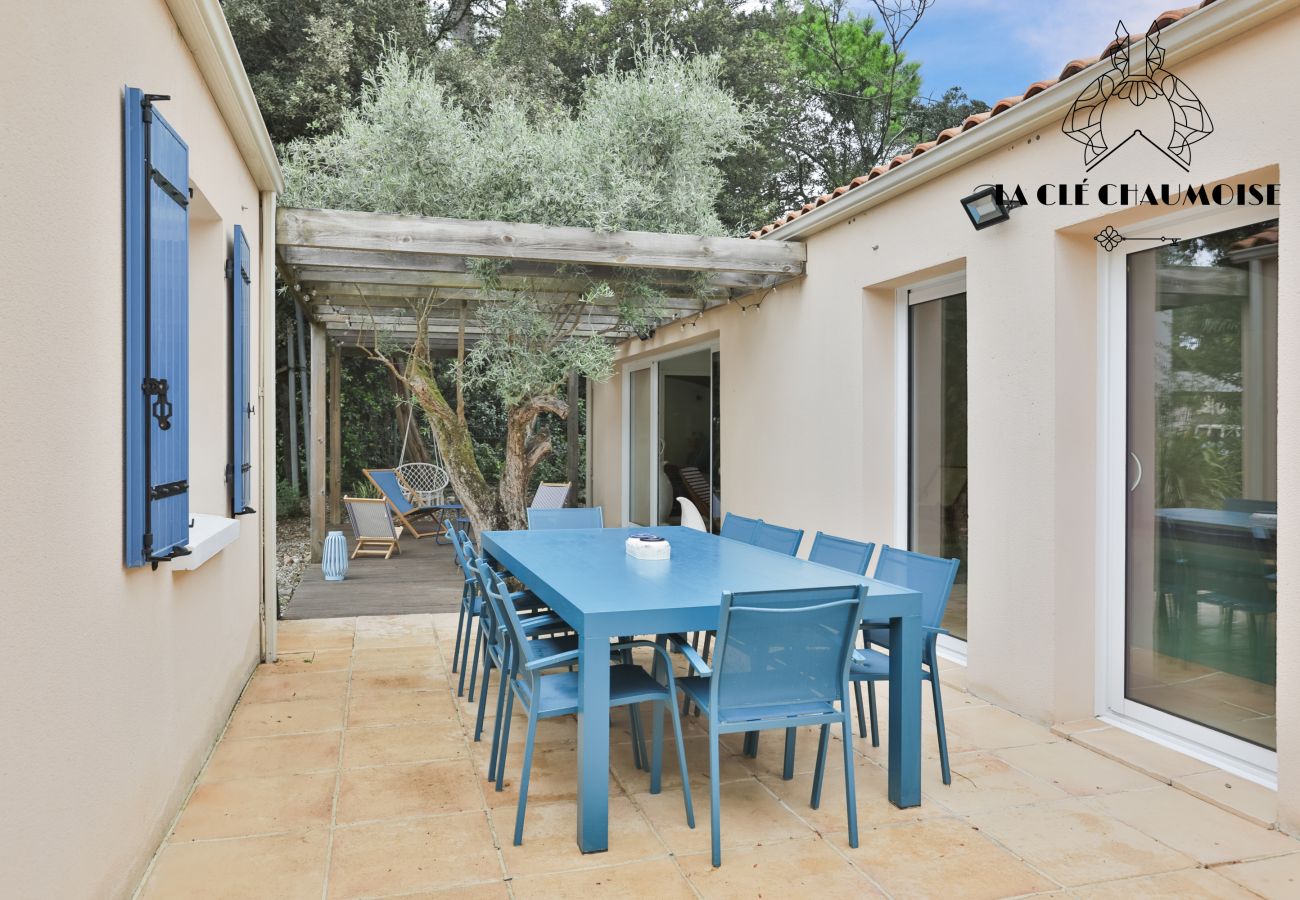 Villa in Jard-sur-Mer - Villa O'Jard - Piscine intérieure - Prox Plage