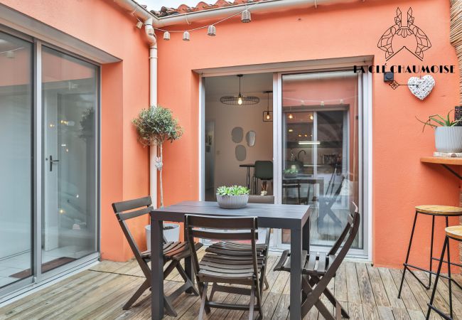 House in Les Sables-d´Olonne - 🌿 L’Oasis Sablaise – Patio terracotta, calme, 4 pers, proche plage & centre