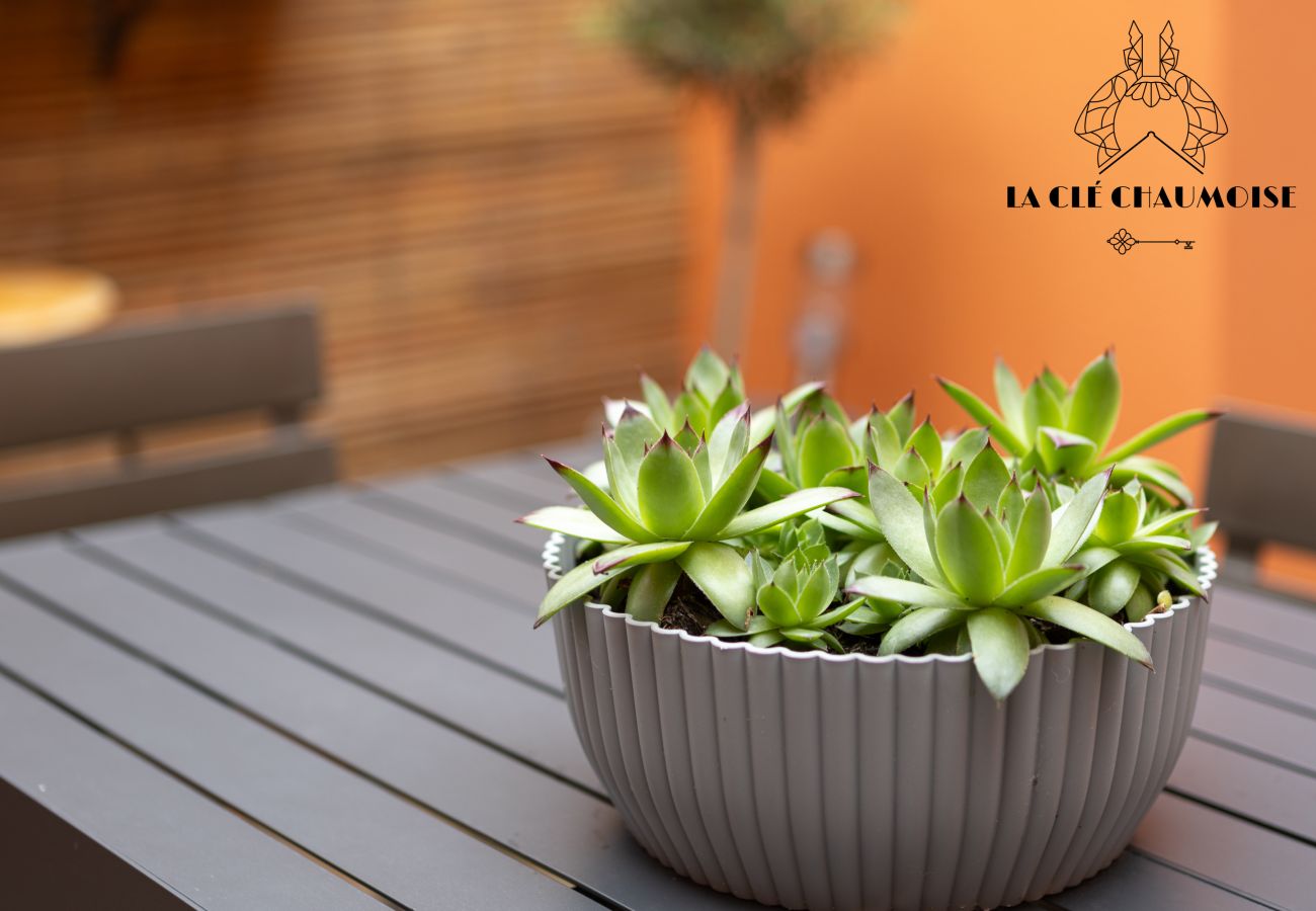 House in Les Sables-d´Olonne - 🌿 L’Oasis Sablaise – Patio terracotta, calme, 4 pers, proche plage & centre