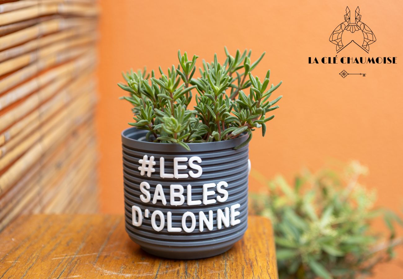 House in Les Sables-d´Olonne - 🌿 L’Oasis Sablaise – Patio terracotta, calme, 4 pers, proche plage & centre