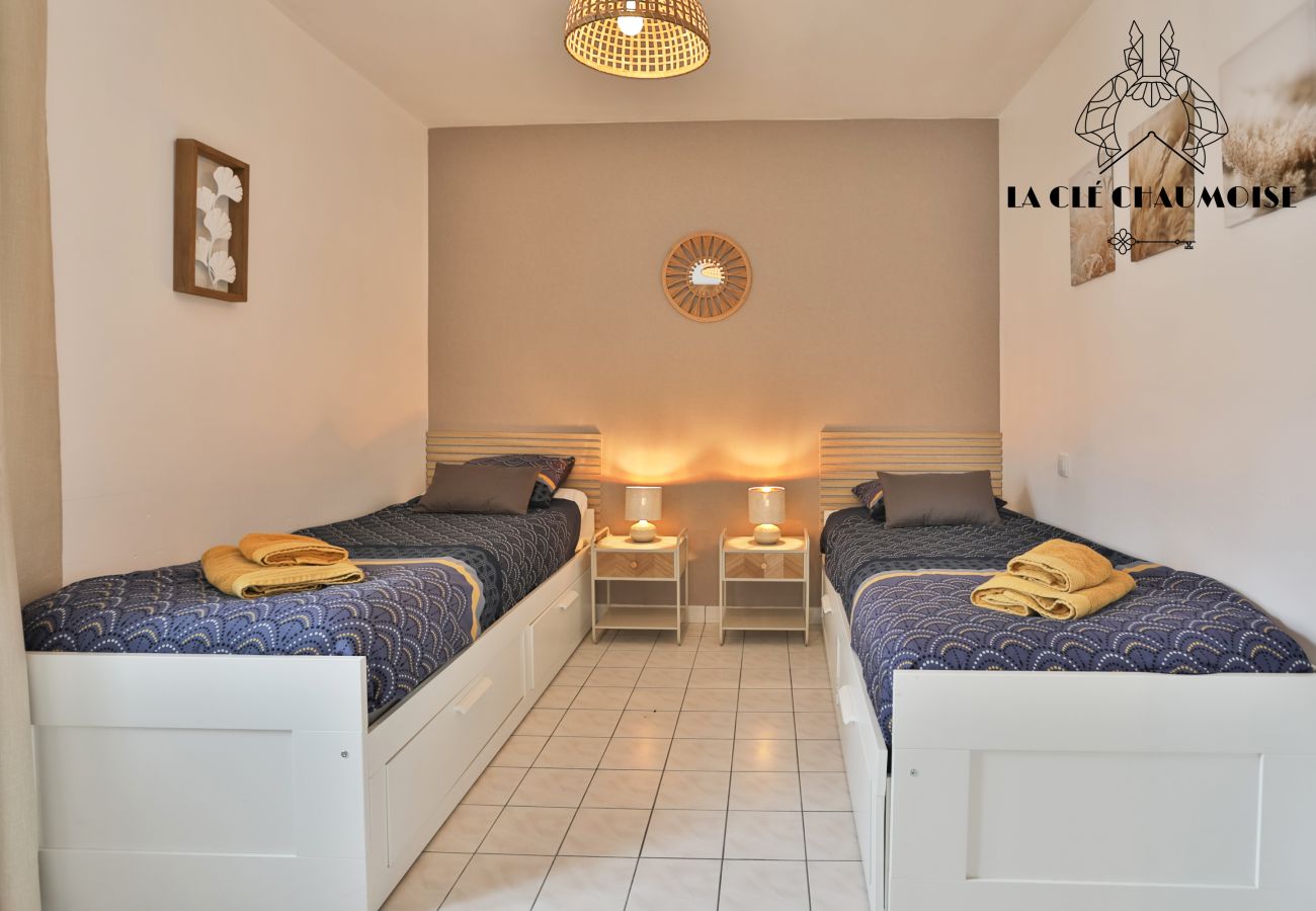 House in Les Sables-d´Olonne - 🌿 L’Oasis Sablaise – Patio terracotta, calme, 4 pers, proche plage & centre