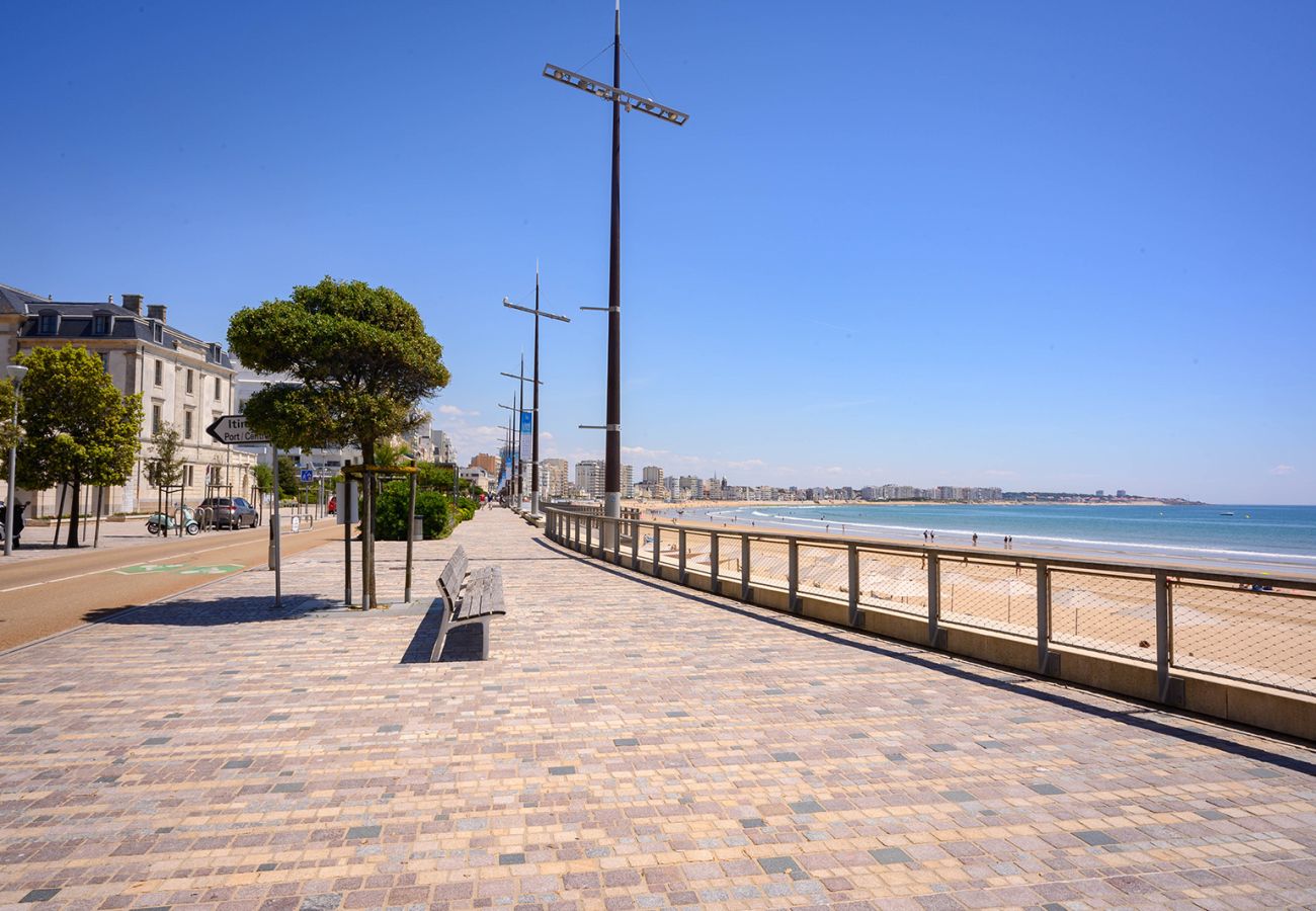 Apartment in Les Sables-d´Olonne - Loft Sablais - Plein centre - Plage - Parking