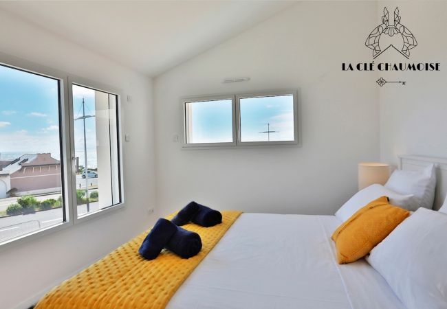 Villa in Les Sables-d´Olonne - La Villa du Phare — Vue océan • 10 pers