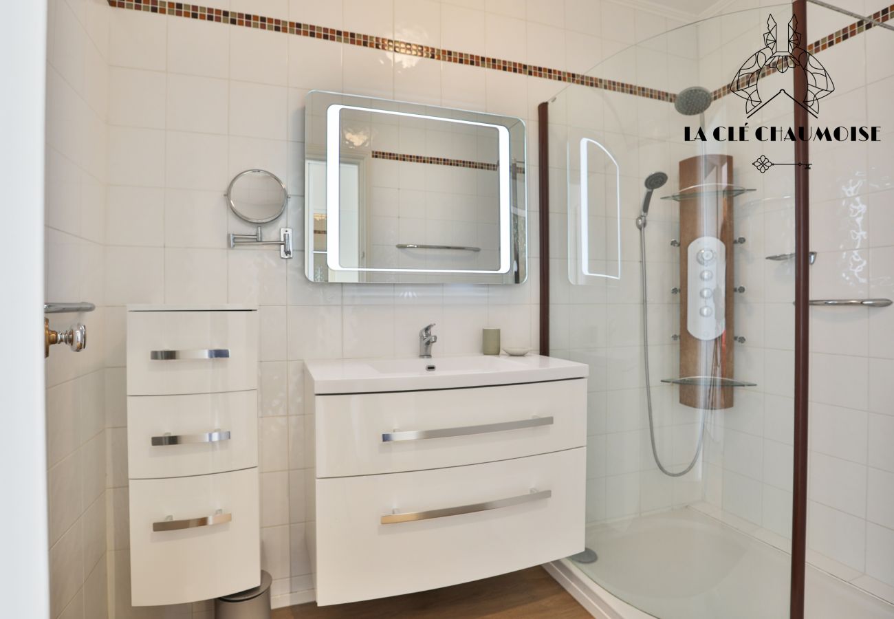 Apartment in Les Sables-d´Olonne - Brasilia - Vue mer d’exception aux Sables, balcon & plage