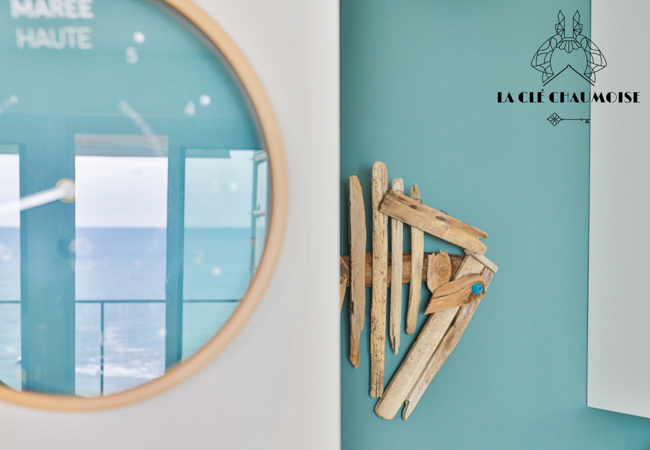 Apartment in Les Sables-d´Olonne - Brasilia - Vue mer d’exception aux Sables, balcon & plage