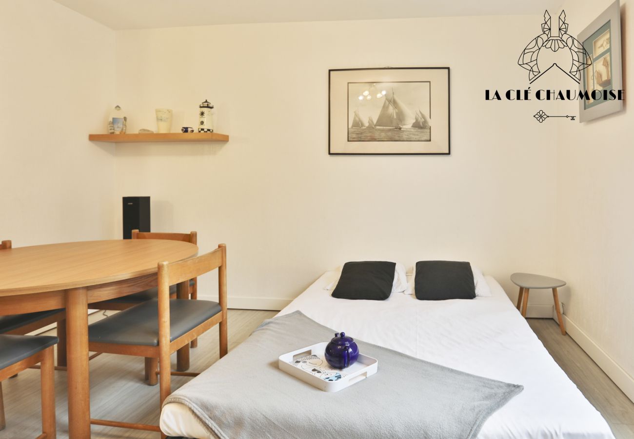 Apartment in Les Sables-d´Olonne - Escale entre port et océan-Parking privé