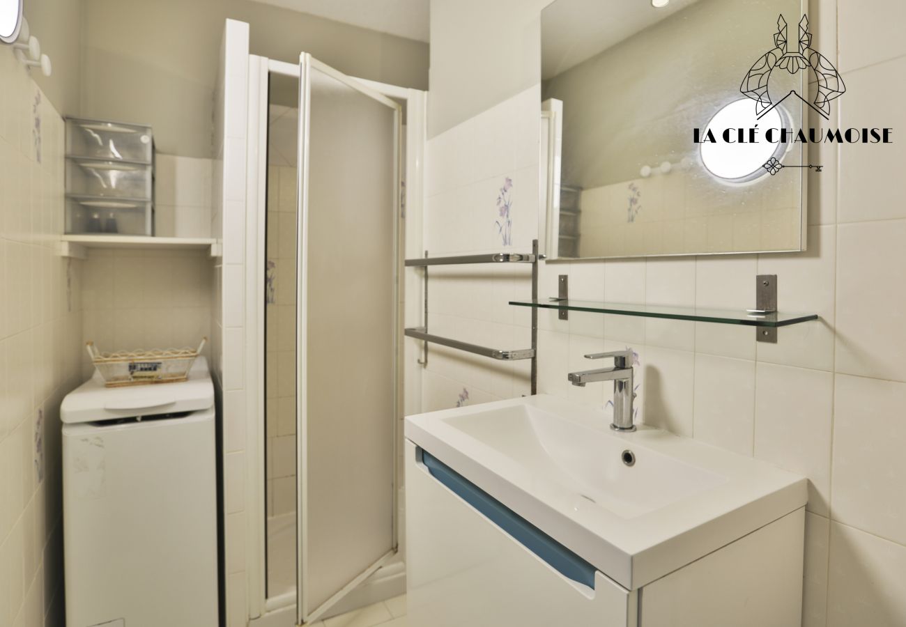 Apartment in Les Sables-d´Olonne - Escale entre port et océan-Parking privé