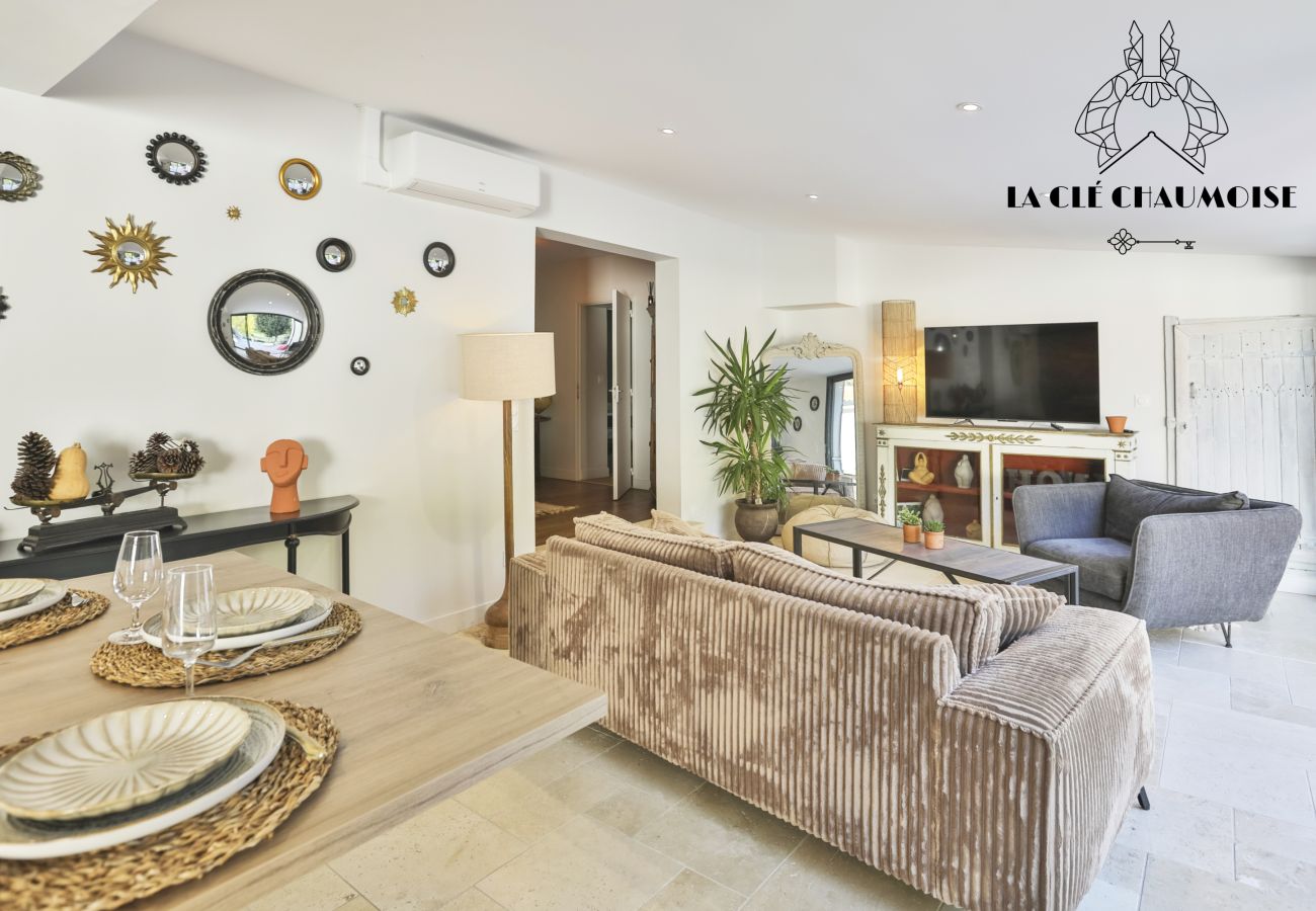 Villa in Les Sables-d´Olonne - La Cachette des Vagues 🌿 Villa avec Piscine & Spa - 10 Pers