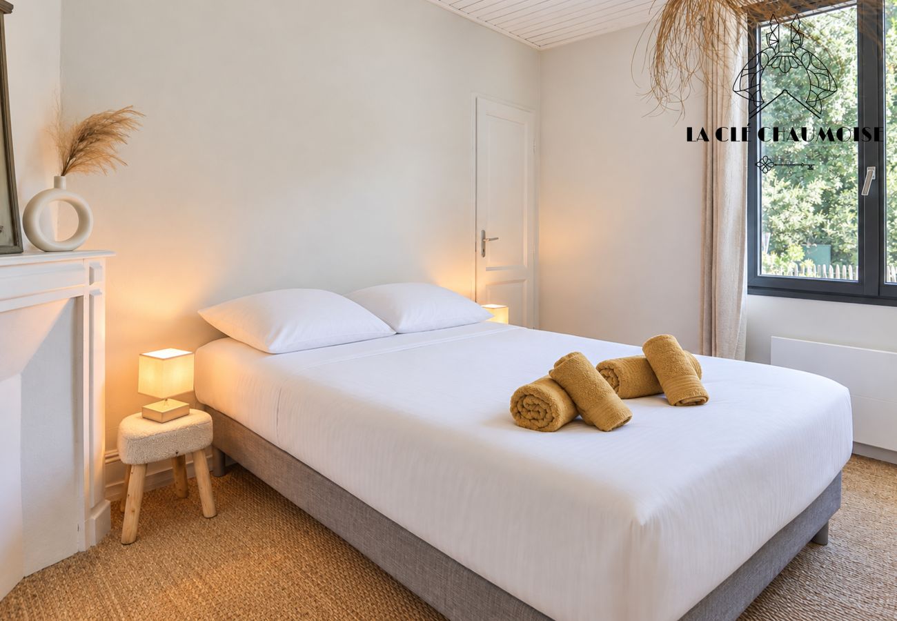 Villa in Les Sables-d´Olonne - La Cachette des Vagues 🌿 Villa avec Piscine & Spa - 10 Pers