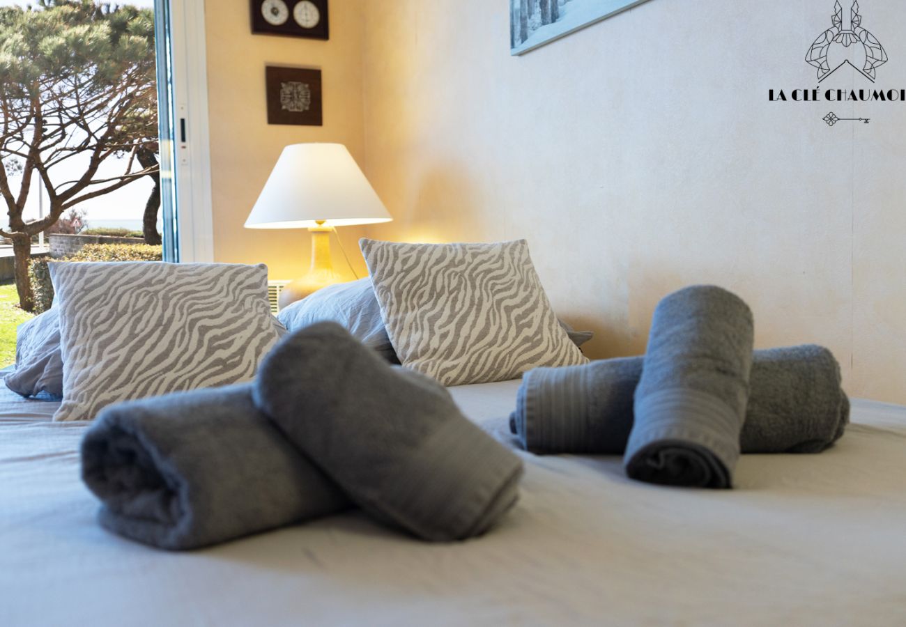 Appartement à Les Sables-d´Olonne - 🏖️ Appartement avec terrasse vue mer