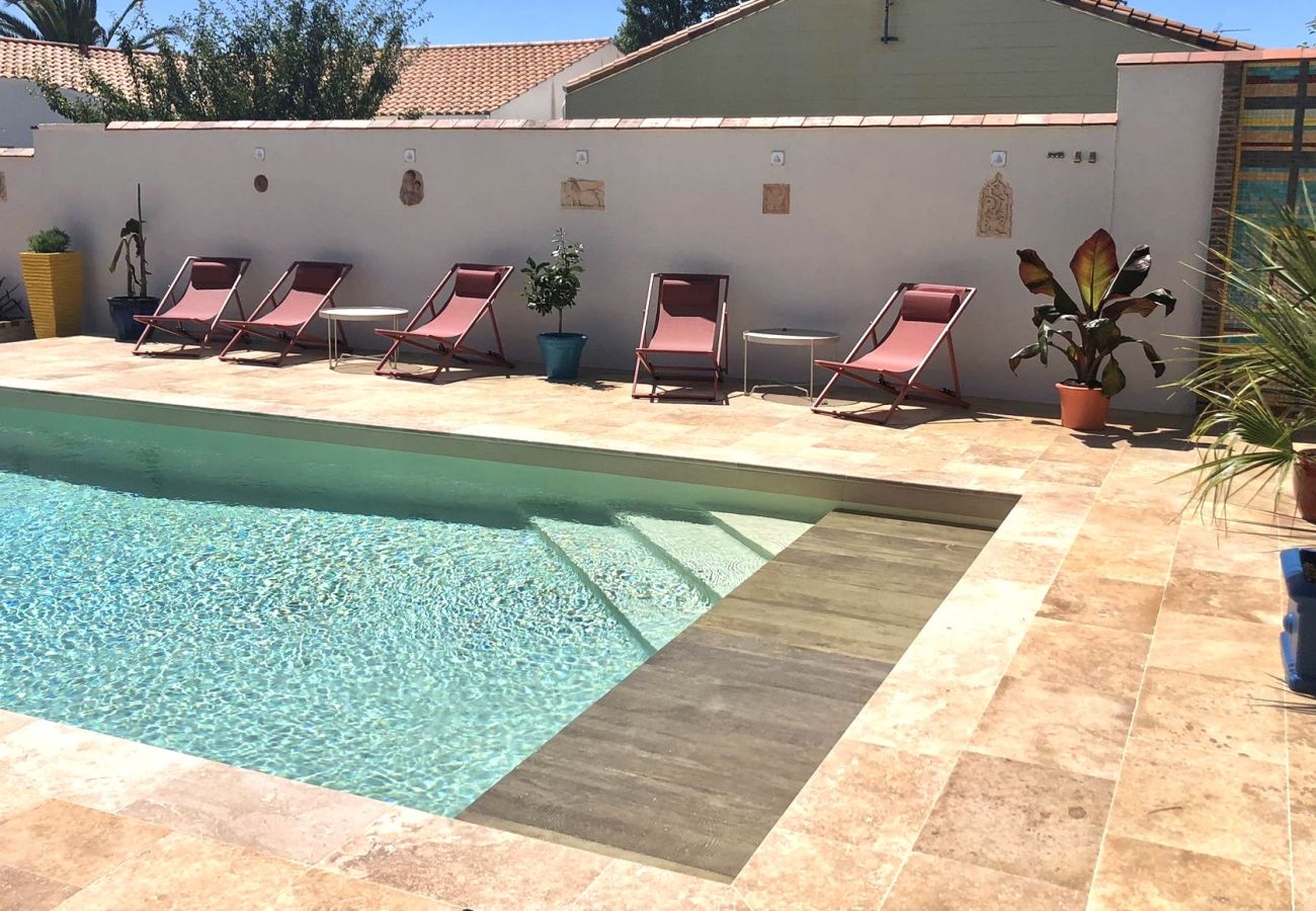 Villa à Les Sables-d´Olonne - Villa Des Plages- Piscine et spa privatifs-14pers