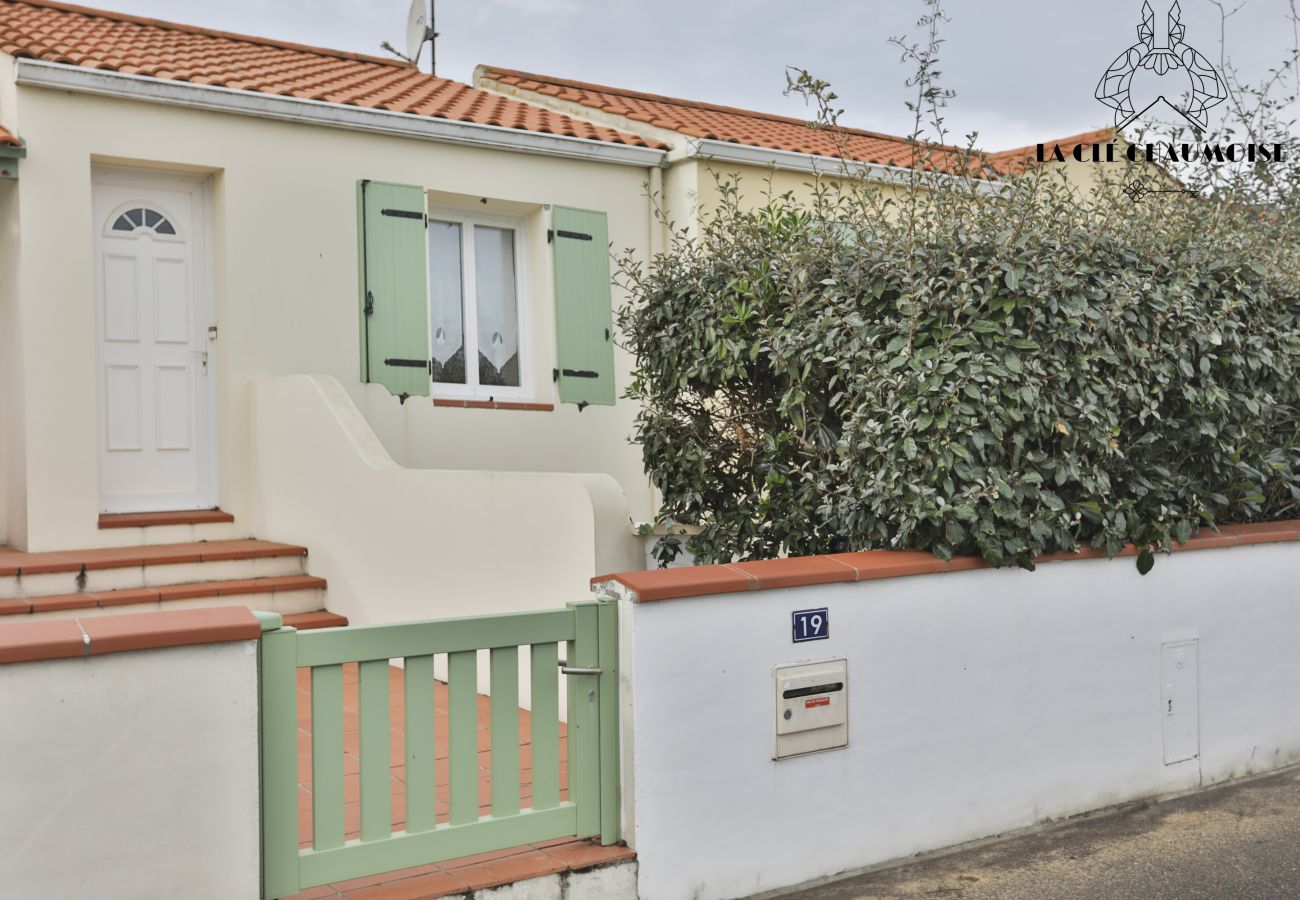 Maison mitoyenne à Les Sables-d´Olonne - L'Échappée Chaumoise 🏖️- 70m de la plage