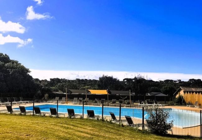 Maison mitoyenne à Talmont-Saint-Hilaire - L’Air Marin – Évasion & Détente à 500 m de l’Océan, Piscines & Loisirs 🌊