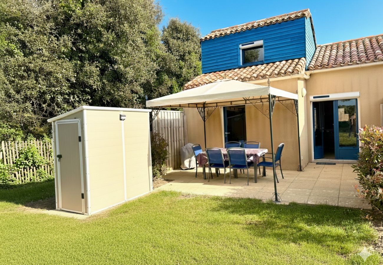 Maison mitoyenne à Talmont-Saint-Hilaire - L’Air Marin – Évasion & Détente à 500 m de l’Océan, Piscines & Loisirs 🌊
