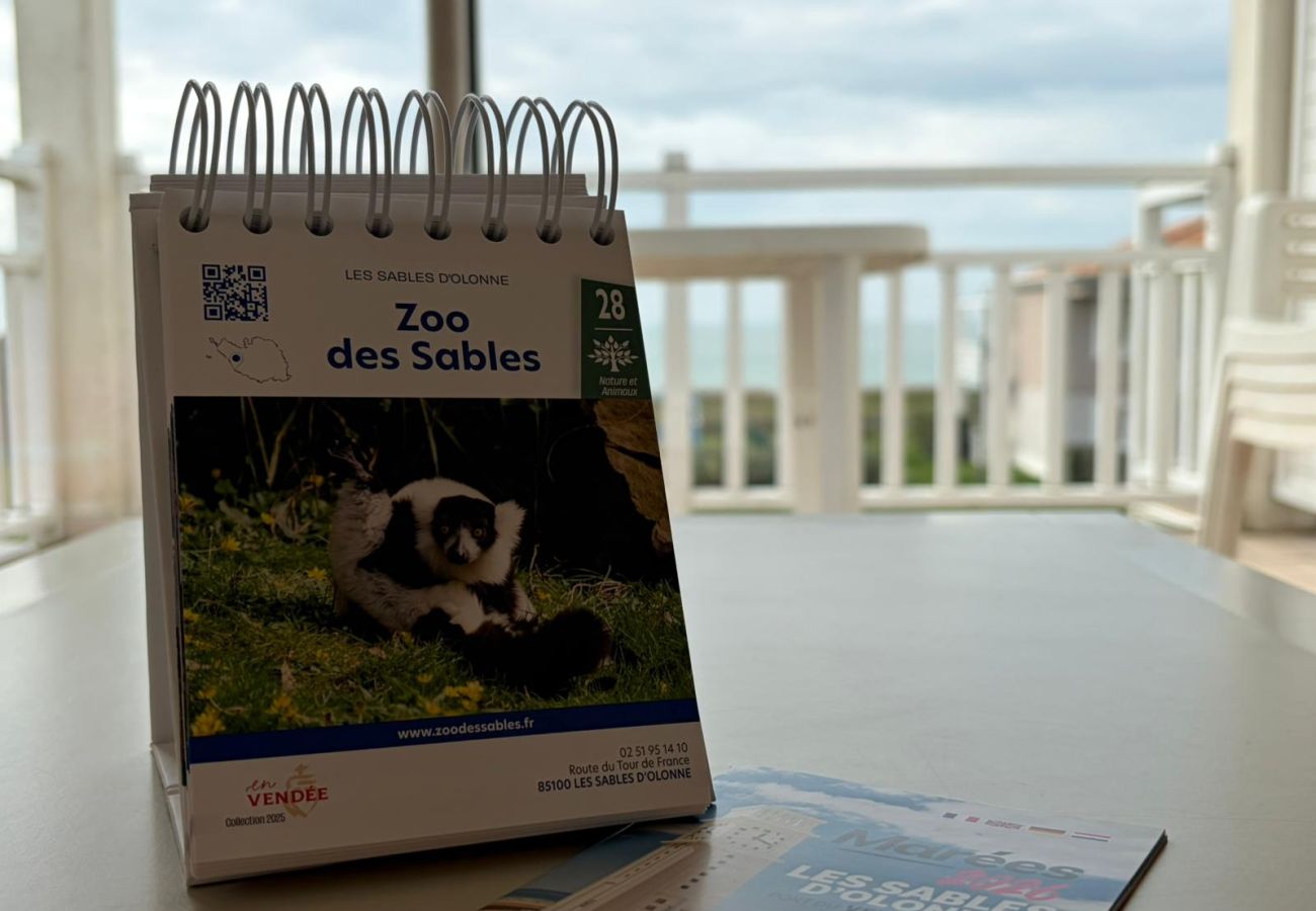 Appartement à Les Sables-d´Olonne - ✨Vue Mer, Piscine & Calme – 150m Océan – Parking