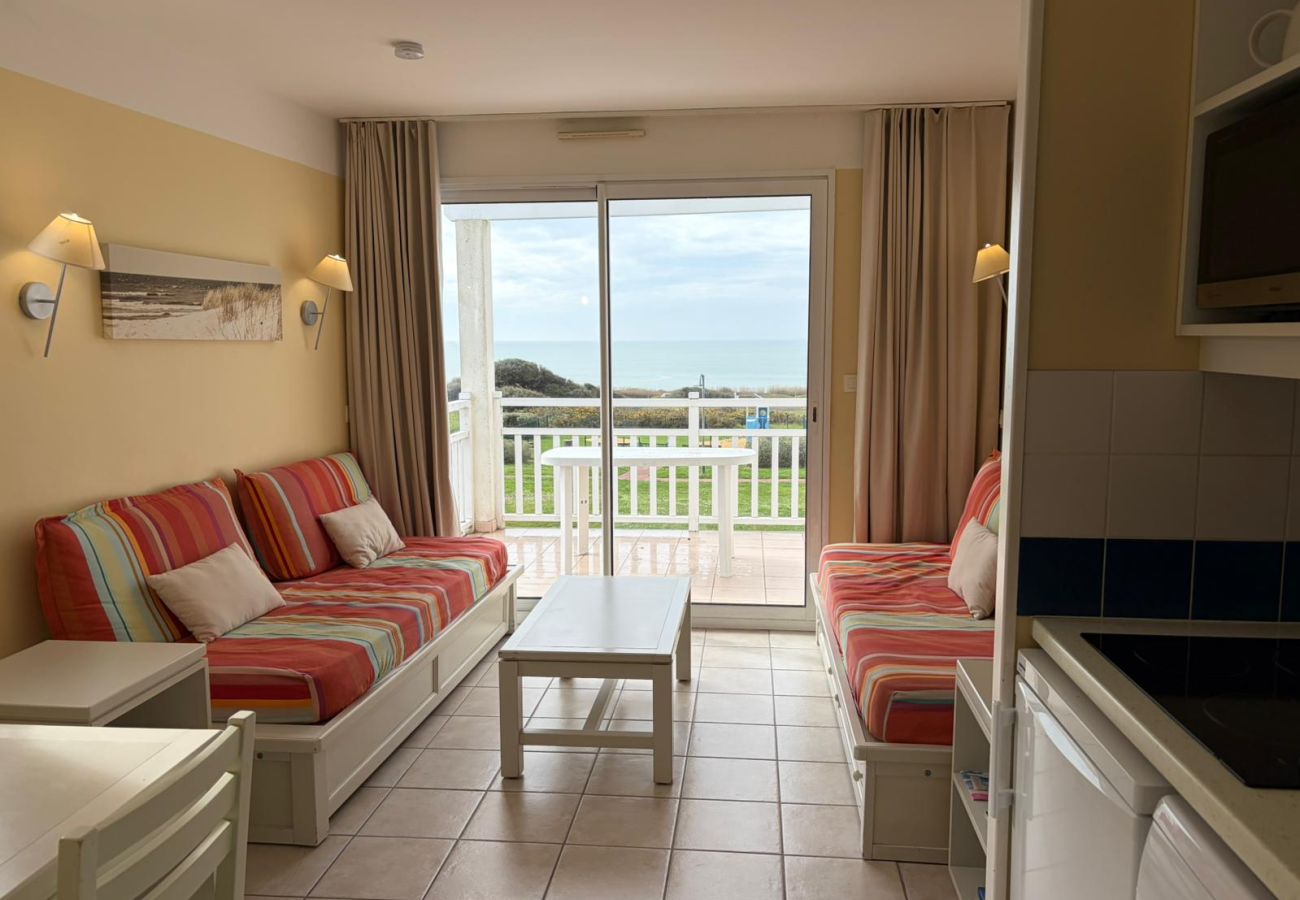 Appartement à Les Sables-d´Olonne - ✨Vue Mer, Piscine & Calme – 150m Océan – Parking