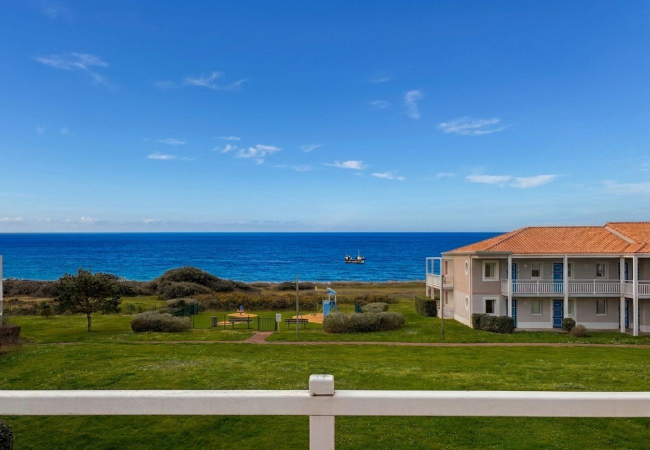 Appartement à Les Sables-d´Olonne - ✨Vue Mer, Piscine & Calme – 150m Océan – Parking