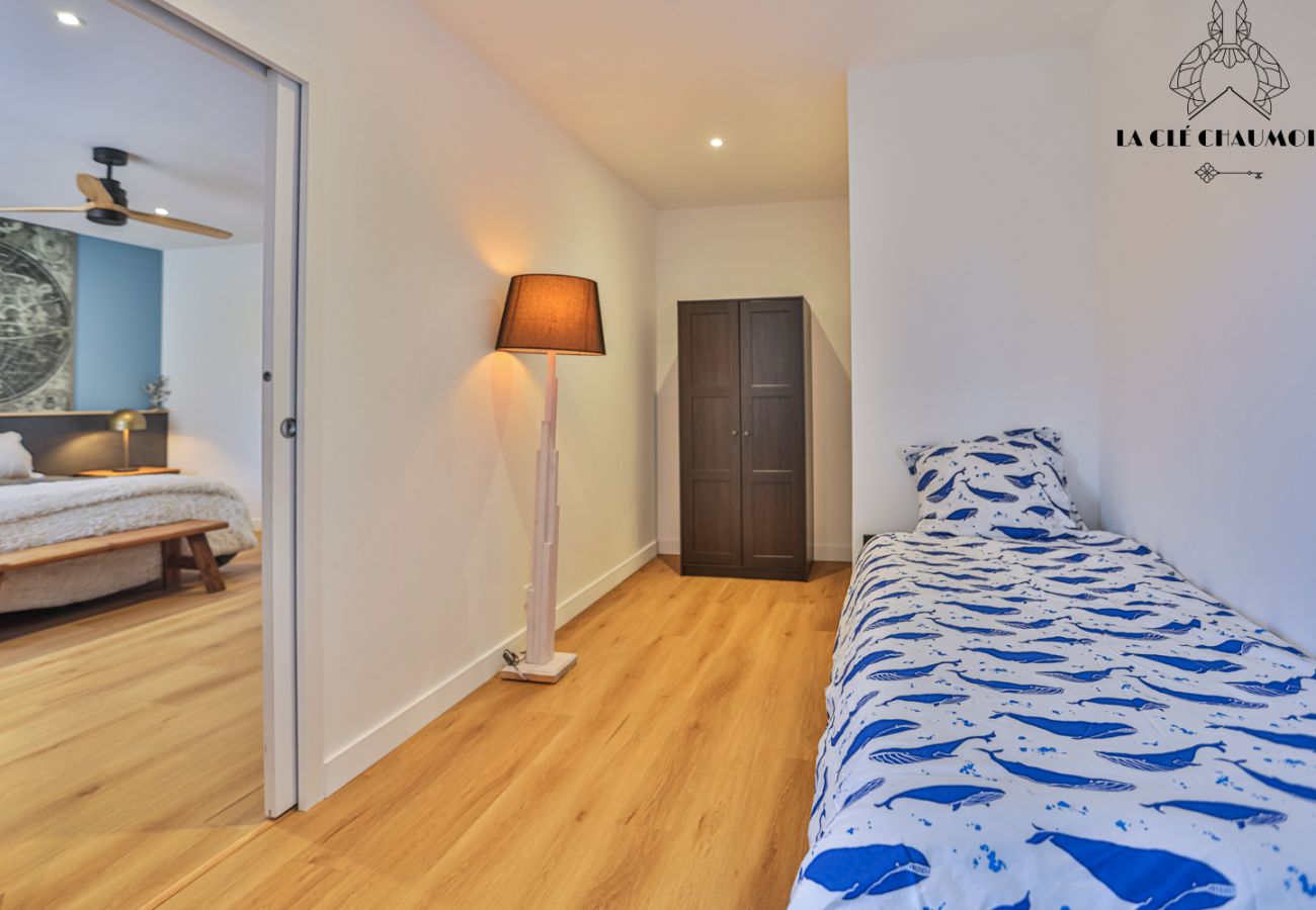 Maison mitoyenne à Les Sables-d´Olonne - Escale Zen : Havre de paix, jardin secret et clim au centre